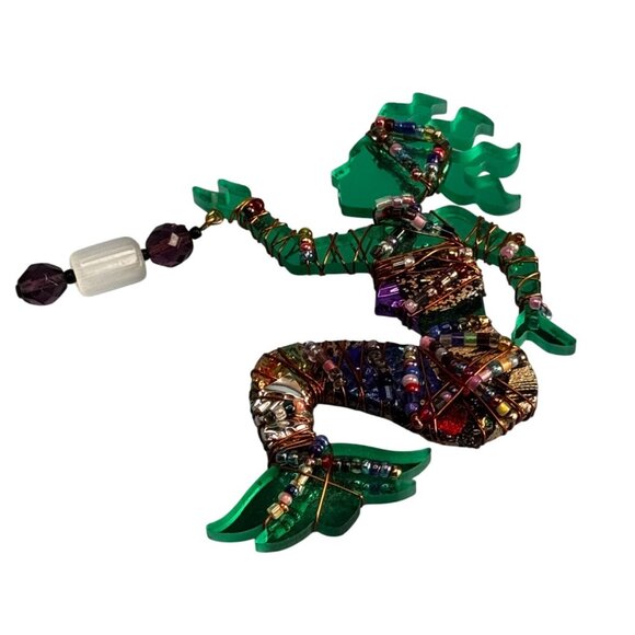 Bent Nicks Mermaid Brooch Signed Wire-Wrapped Beaded Black Lucite 4x2¾ Green - Picture 4 of 6